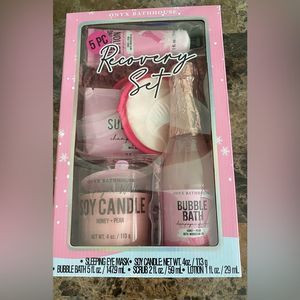 New, Onyx bathhouse 5 piece Recovery Set